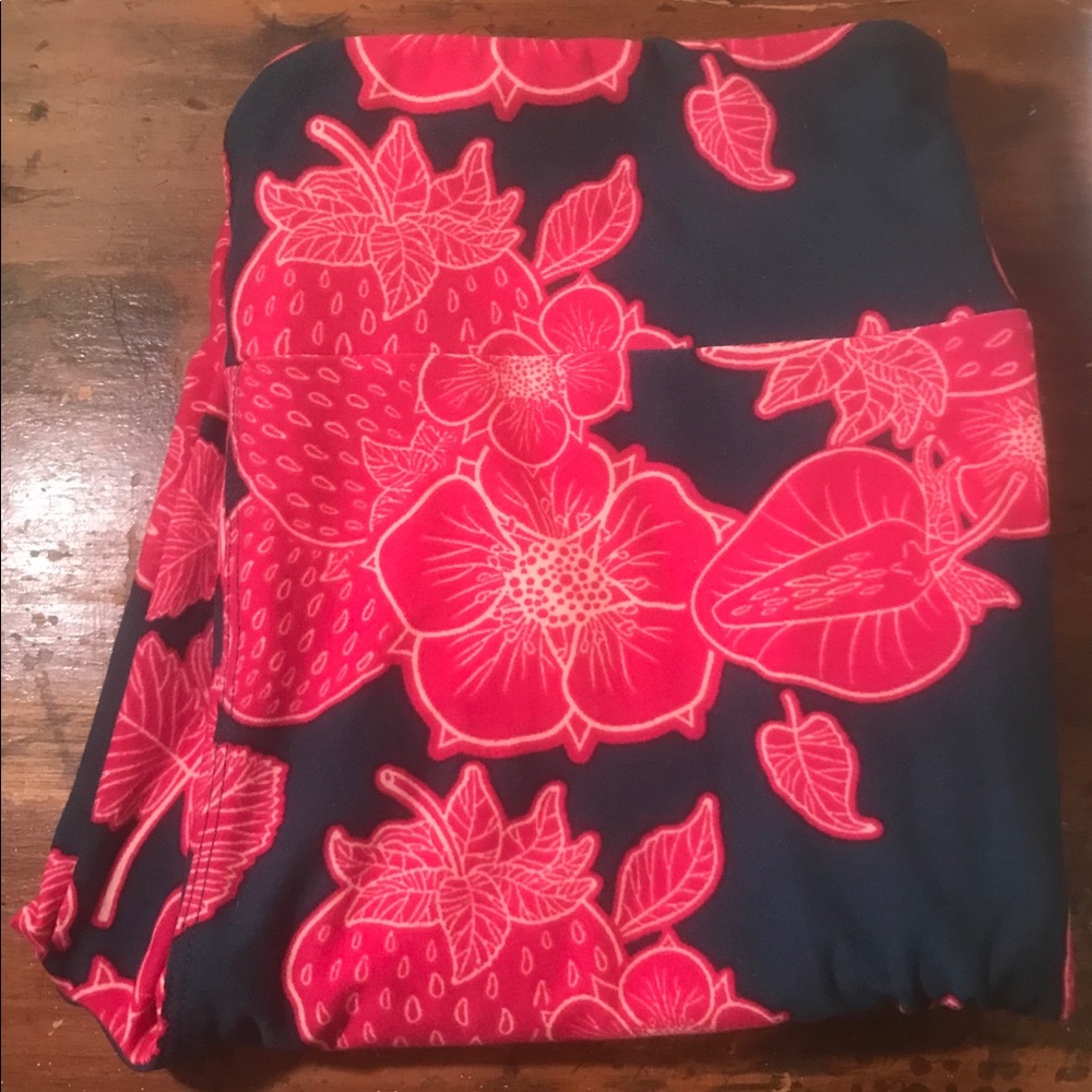 Lularoe Tall and Curvy Legging